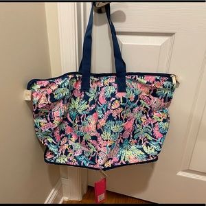 Lily Pulitzer packable getaway tote bag NWT